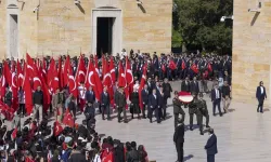 19 Mayıs Coşkusu Anıtkabir’de Başladı: “Emanetiniz Emin Ellerde”
