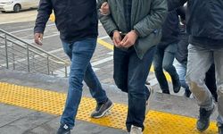 İzmir Dahil 28 İlde Sahte Araç Kiralama Sitesiyle 122 Kişi Dolandırıldı