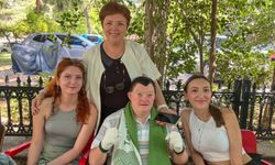 Ege Üniversitesi öğrencilerinden Down bireylere örnek destek