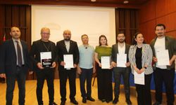 Ege Üniversitesi’nde Müzikte Telif Ve Sosyal Güvenlik Masaya Yatırıldı