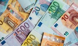 Dolar Düşüşte: Euro Güç Kazanıyor