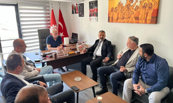 Aslanoğlu: "Grevin mağduru İzmir, sevinen AKP olacak"