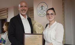 İzmir Barosu'ndan Yabancıların İkamet İzni Konferansı