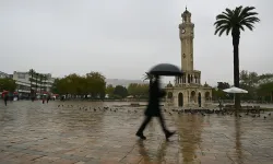 İzmir’de hava serinliyor: Sağanak yağış ve çamur uyarısı geldi