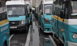 İzmir’de Minibüsçülerden Tepki: “Ceza Değil Adalet İstiyoruz”