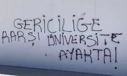 Ege Üniversitesi'nde Öğrencilerden Topluluk Yasaklarına Tepki