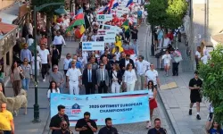 Optimist Avrupa Şampiyonası Çeşme'de başladı: 43 ülkeden 256 sporcu