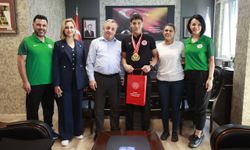 Şampiyon yüzücü İbrahim Burhan’ın hedefi Avrupa zaferi