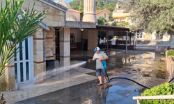 Marmaris Belediyesi'nden bayram öncesi kapsamlı temizlik
