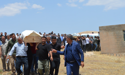 İzmir’de zincirleme trafik kazası: Memleketlerinde son yolculuğuna uğurlandı