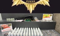 Konak’ta Narkoalan ekiplerinden zehir tacirlerine darbe