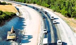 Denizli-Antalya yolunda yine yol çalışması başladı