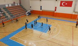 Aydın’da Minik Hentbolcular Sahaya İndi