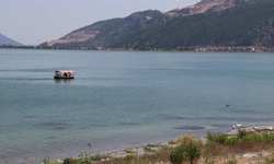 Kuraklık Eğirdir Gölü’nü tehdit ediyor: Canlı türleri tehlike altında