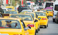 İzmir'de taksici esnafından grev sürecine destek