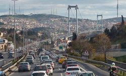 Bakan Yerlikaya duyurdu: Kurban Bayramı’nda ağır taşıtlara trafik kısıtlaması uygulanacak