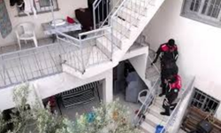İzmir’de Firari Avı: 105 Adrese Eş Zamanlı Baskın
