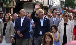 Kemalpaşa’da 52. Altın Kiraz kültür ve sanat festivali düzenlendi
