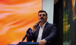 AK Partili Eyyüp Kadir İnan Buca’dan seslendi: “CHP belediyeciliği iflas etti”