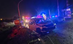 Foça'da korkunç trafik kazası