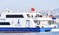 İzmir’de Demokrasi Günü’nde ulaşım desteği