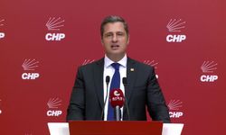 Deniz Yücel: “CHP olarak kendi önerdiğimiz komisyona girmeyecek halimiz yok. Elbette gireceğiz”