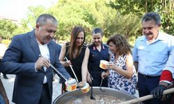 Karşıyaka’da geleneksel aşure buluşması