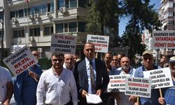 İzmir’de kentsel dönüşüm mağdurları isyan etti: "15 yıllık bekleyiş yeter!"