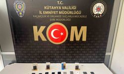 Kütahya’da 37 adet gümrük kaçağı cep telefonu ele geçirildi