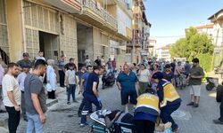 Seyir halindeki motosikletten düşen 65 yaşındaki kadın ağır yaralandı