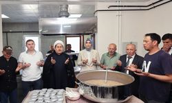 Vali Yiğitbaşı aşure ikramında bulundu