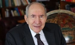 Altan Öymen 93 yaşında hayatını kaybetti