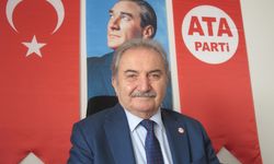 Namık Kemal Zeybek'ten CHP’ye Sert Uyarı: “Tarih İhaneti Affetmez!”