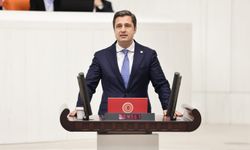 Deniz Yücel: “AKP Sorumlu Kim Tartışmasıyla Vakit Kaybetti”