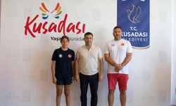 Kuşadası'nda spora tam destek: Başkan Günel’den Master Yüzücülere ve milli sporcuya övgü