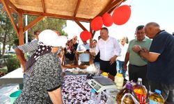 Urla’da Üreticiye Nefes: Uzunkuyu Üretici Pazarı Açıldı