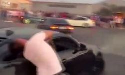 İzmir’de drift gösterisinde araç seyirciye çarptı