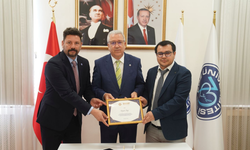 Ege Üniversitesi Öğretim Üyesi Ödüllendirildi