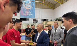 Ülkü Ocakları'nın basketbol turnuvasında şampiyon: Menemen