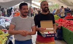 Sahte diploma olayına pazarda mizahi gönderme