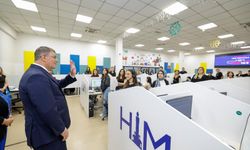 Cemil Tugay’dan HİM ziyareti: “İzmir’e sevgiyle hizmet ediyoruz”