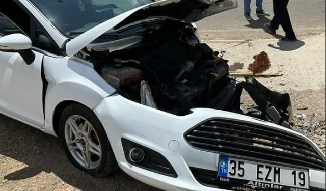 Aliağa’da Feci Kaza: Araç Refüje Çıktı