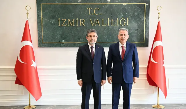 Bakan Yumaklı'dan İzmir Valiliği'ne Sürpriz Ziyaret