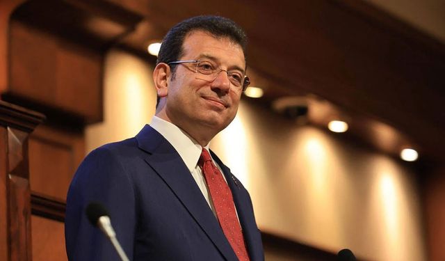 Ekrem İmamoğlu Hukuk ve Demokrasi Mesajı Veriyor