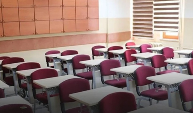 Hayalet sınıf skandalı | 403 diploma ve 6 okul iptal edildi