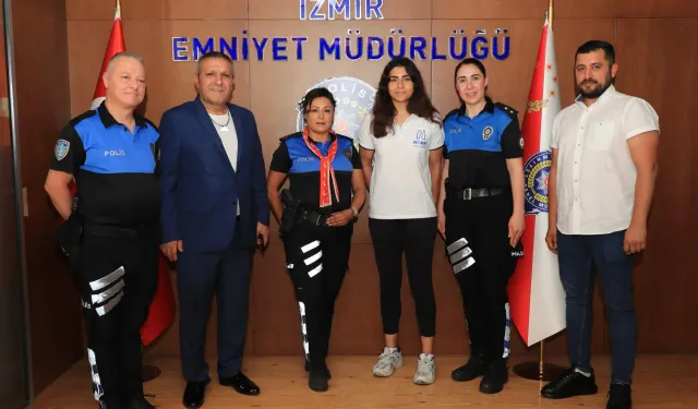 İzmir Emniyet Müdürlüğü'nden genç sporculara destek