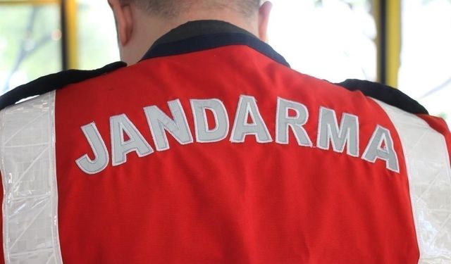 Kuşadası’nda Sahte Kimlikle Tekne Kiralayıp Kaçmaya Çalıştı