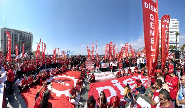 İzmirli işçilerin hak mücadelesi baskıya mı dönüştü? DİSK'in tehdit mesajı tartışma yarattı
