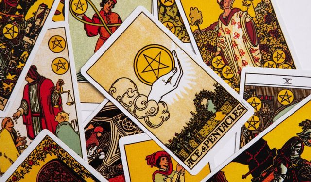 28 Mayıs Çarşamba tarot falı burç yorumları: Tarot falına göre günün nasıl geçecek?