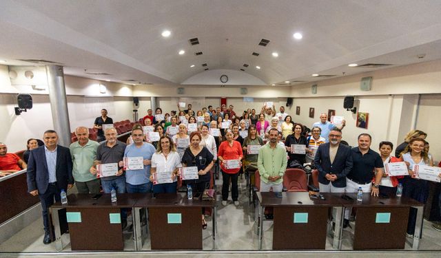 Karşıyaka’da afet gönüllüleri eğitime başladı